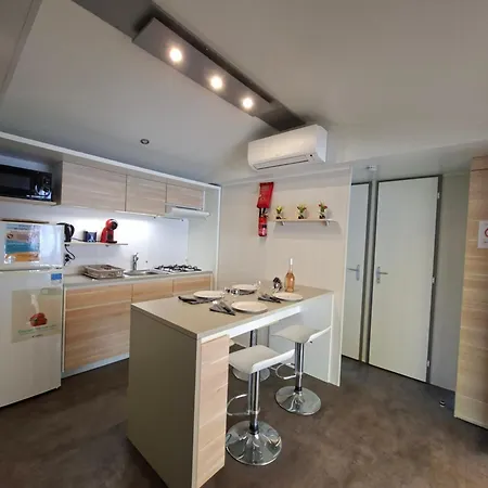 La Closerie Des Cles ,mobil-home 4 Etoiles